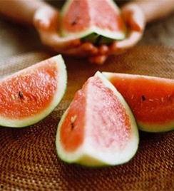 内蒙主播吃瓜,揭秘草原美食新风尚