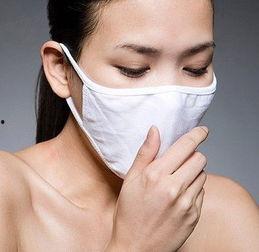 沈阳人吃瓜戴口罩